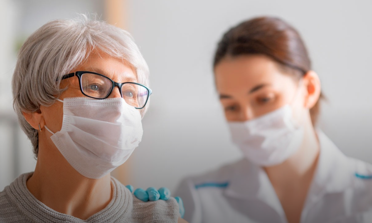 Los adultos deben mantenerse al día con las vacunas: Cleveland Clinic