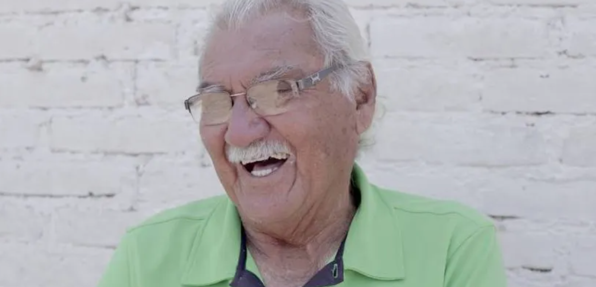 Muere Antonio ‘La Tota’ Carbajal; portero que jugaba sin guantes