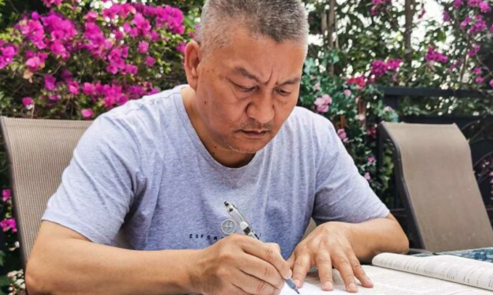 Millonario chino intenta 27 veces ingresar a la universidad