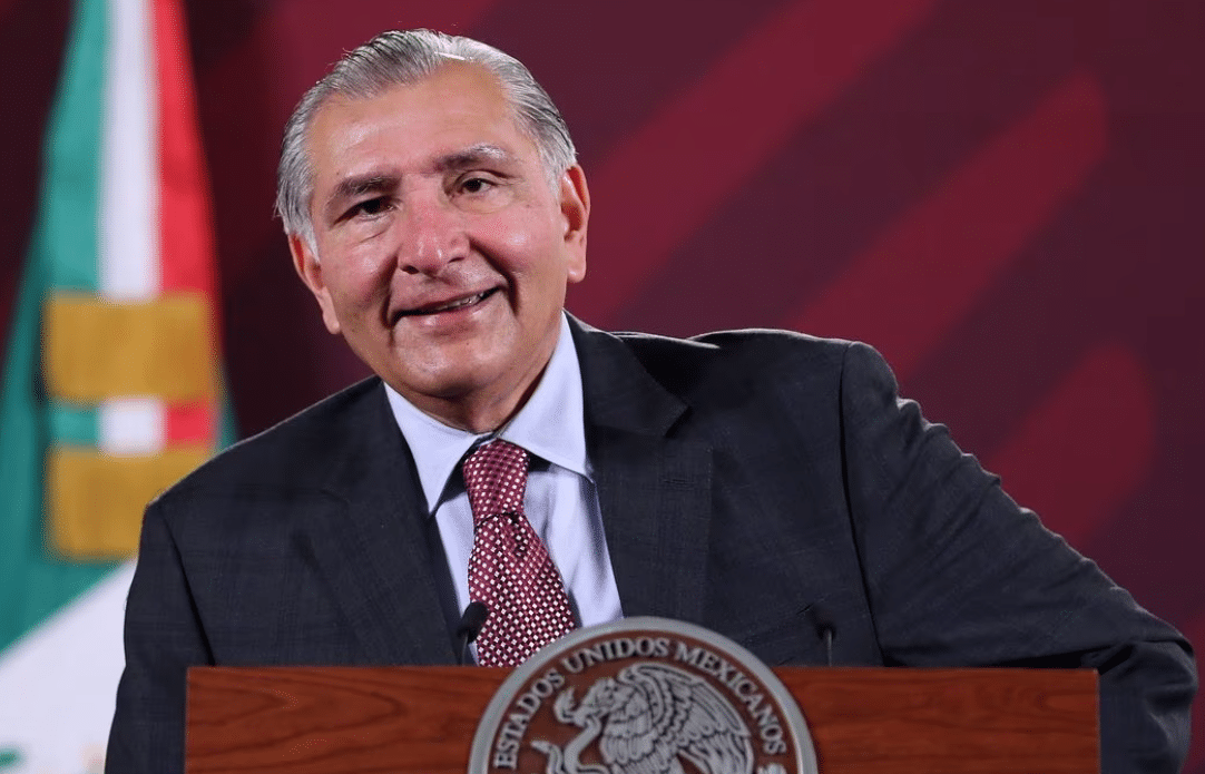 Adán Augusto López no renunciará; pide a AMLO que lo releve el viernes
