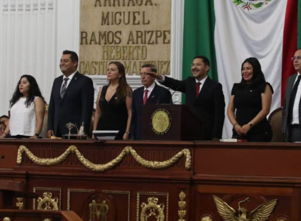 Martí Batres rinde protesta como nuevo jefe de Gobierno de CDMX
