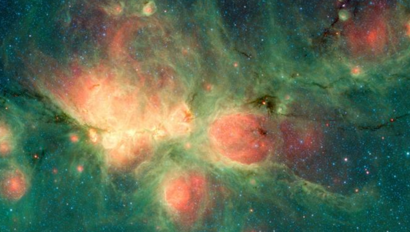 Descubren misteriosos filamentos en la Vía Láctea