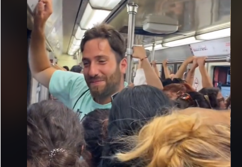 “La manoseada va gratis”: Mujeres acosan a extranjero en el Metro