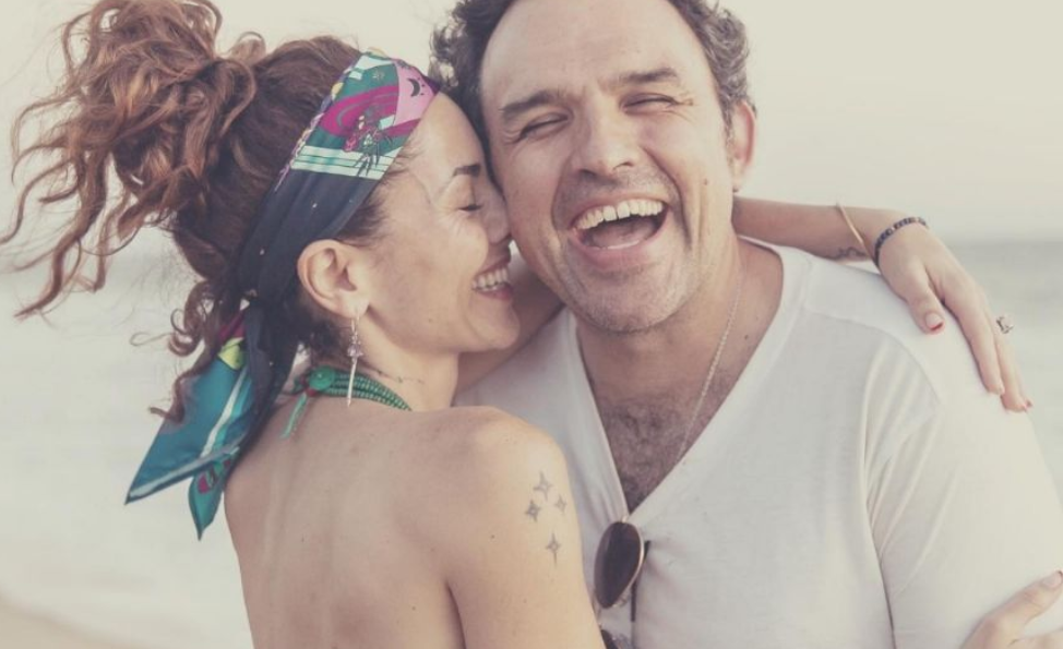 Barbara Mori vive su noviazgo a plenitud