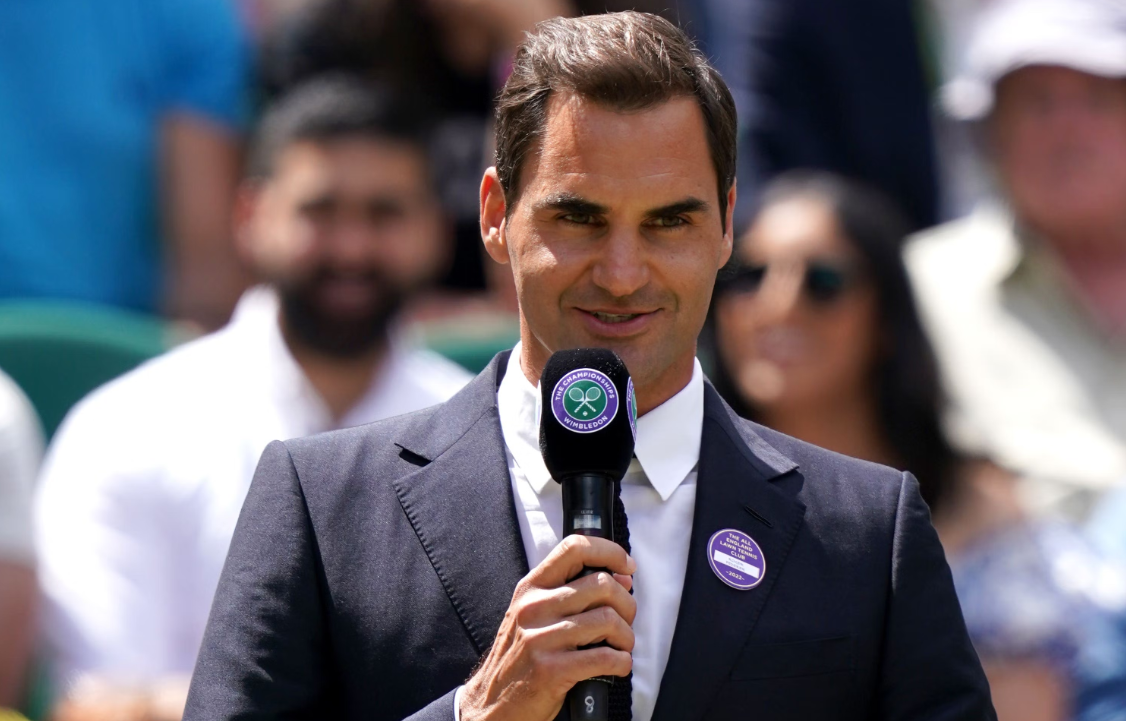 Wimbledon rinde homenaje a Federer