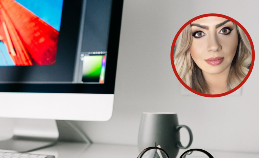 Finge estar en home office y la despiden