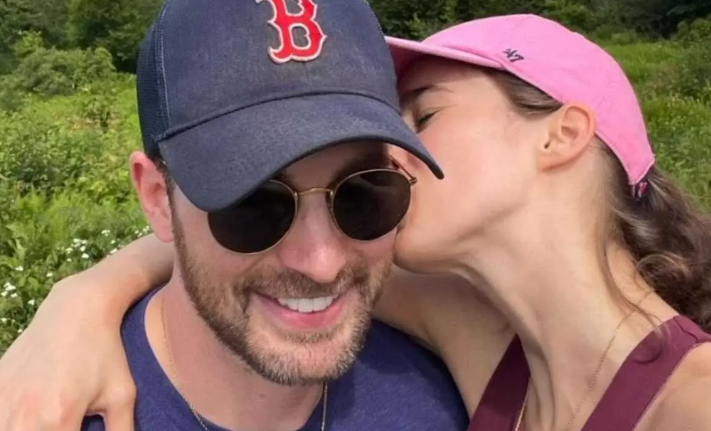 Chris Evans se casó con Alba Baptista