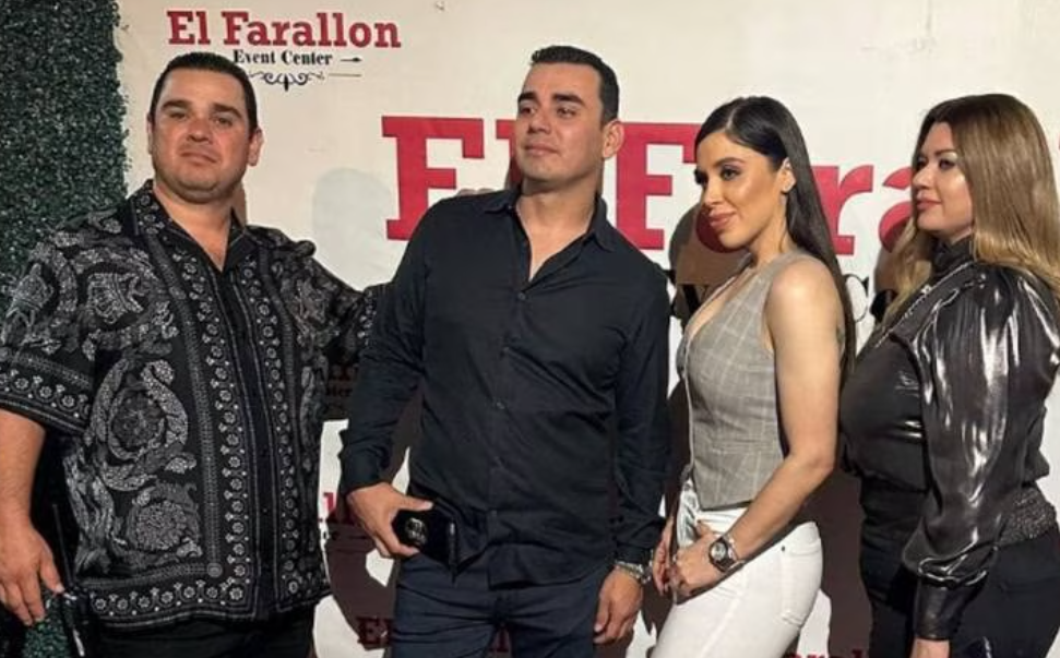 Emma Coronel festeja el Grito con su abogada, Mariel Colón