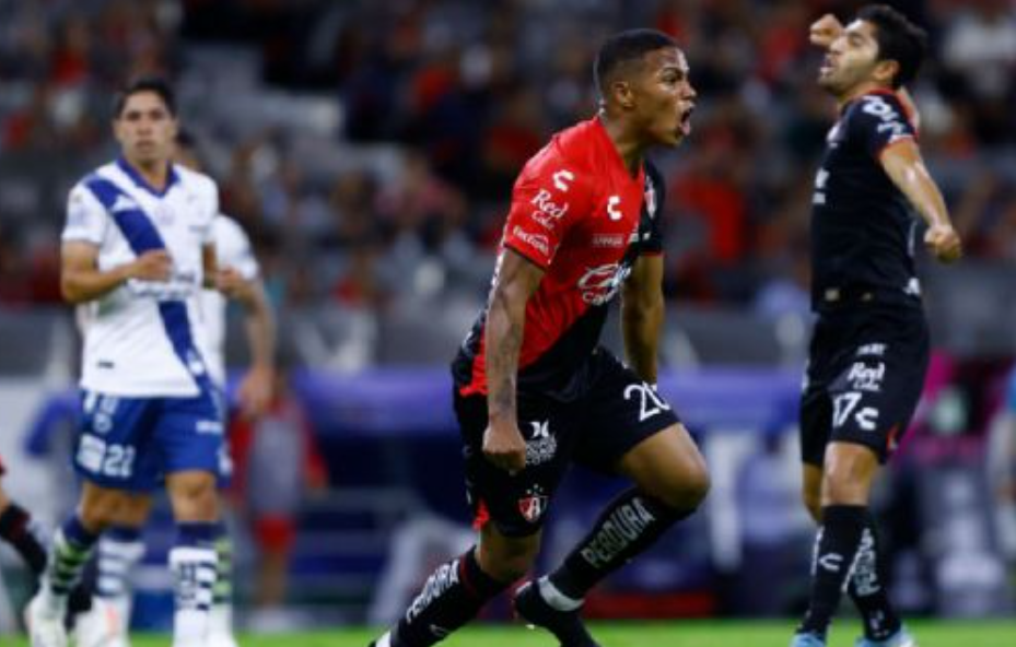 Puebla sorprende y vence al Atlas en el Jalisco
