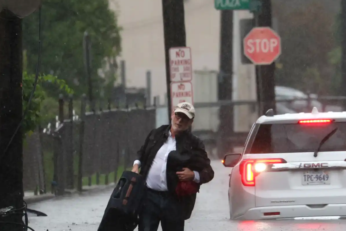 Nueva York, en estado de emergencia por fuertes inundaciones