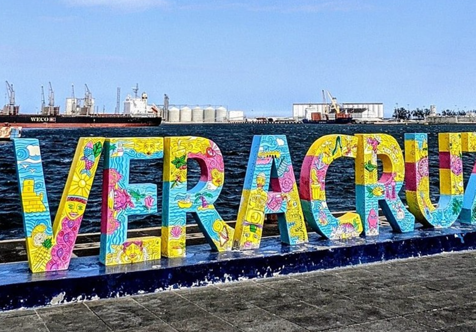 Inseguridad en carreteras no afecta al turismo en Veracruz: Sectur