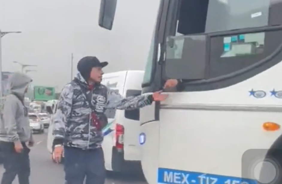 Cobran por pasar a Indios Verdes, del Edomex a CDMX (VIDEO)