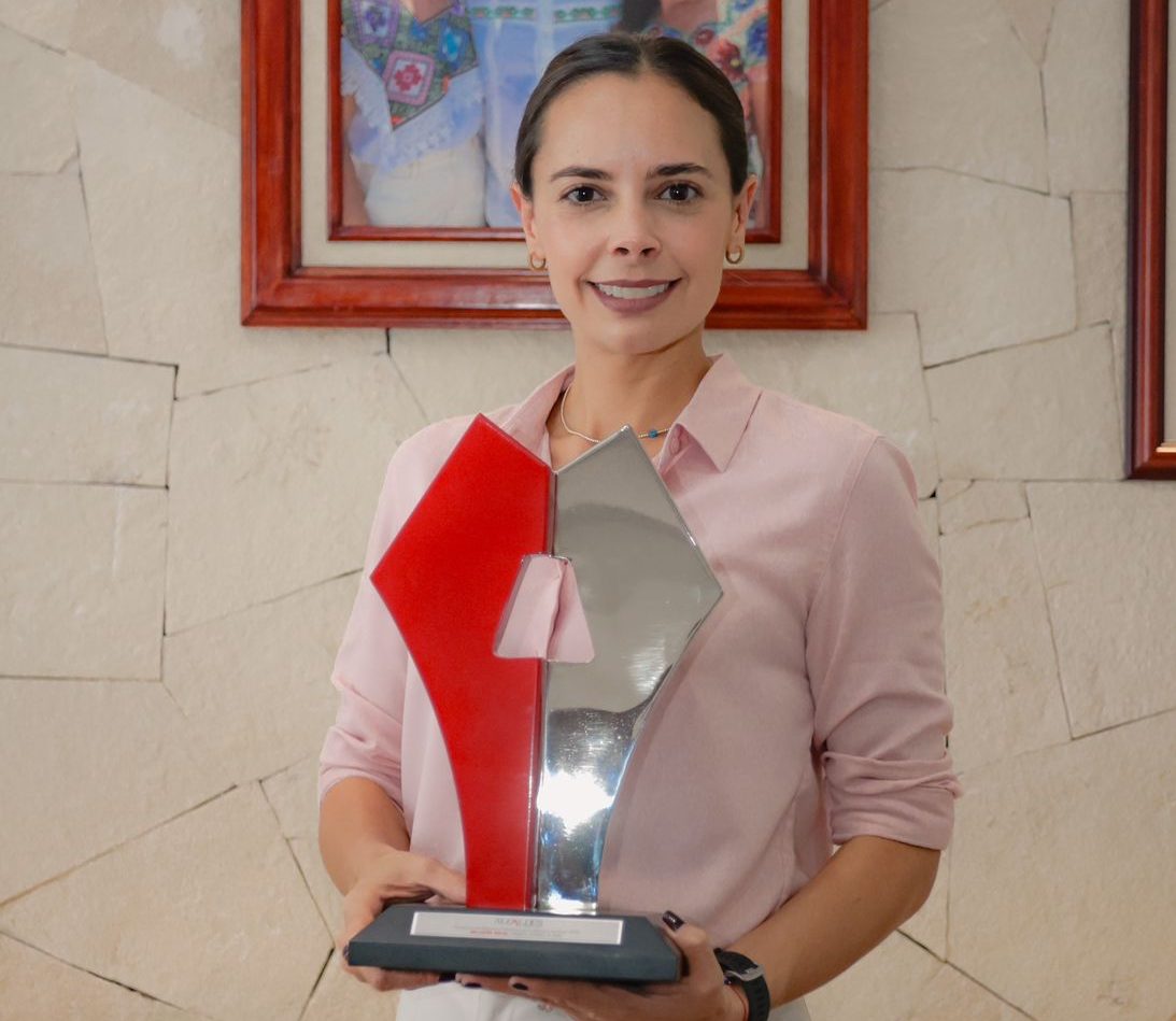 Ana Paty Peralta gana Premio Nacional por la innovadora Ventanilla Única Inclusiva en Cancún