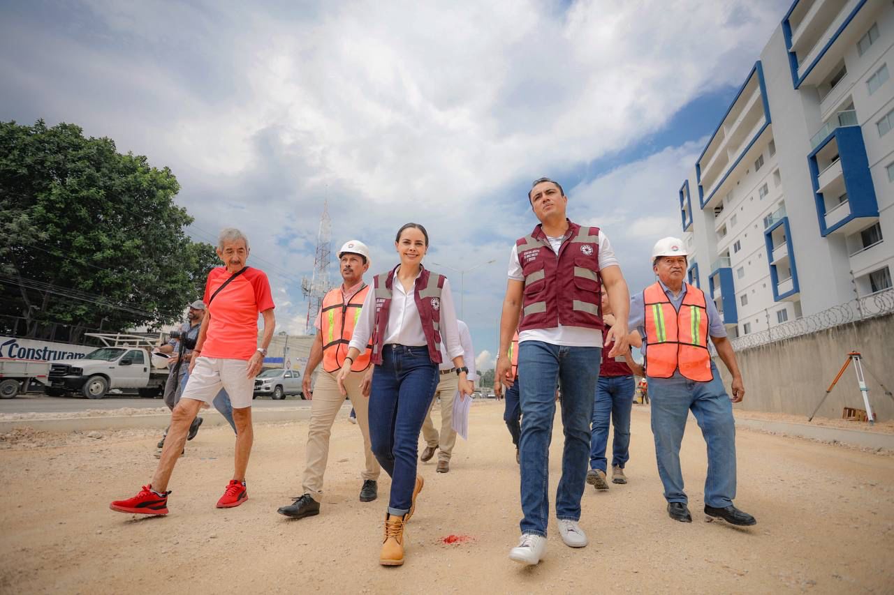 Avanza construcción de Av. Politécnico en Cancún