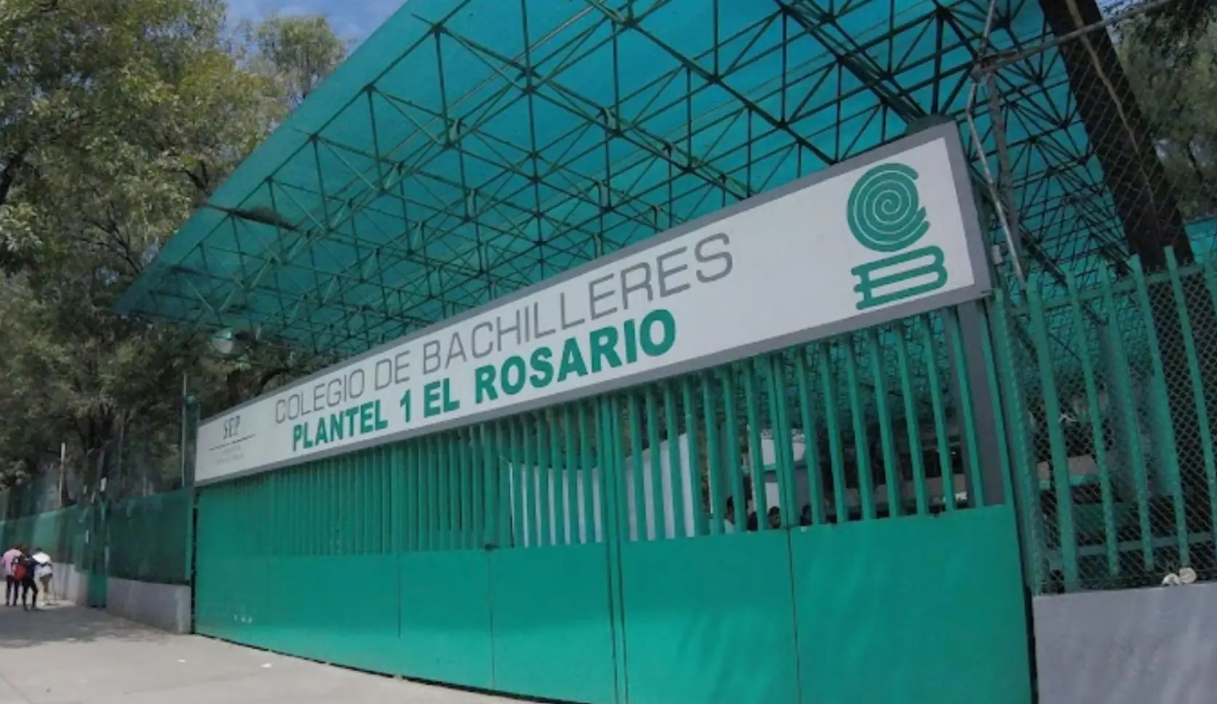 Sindicato del Colegio de Bachilleres realiza huelga en 20 planteles de la CDMX