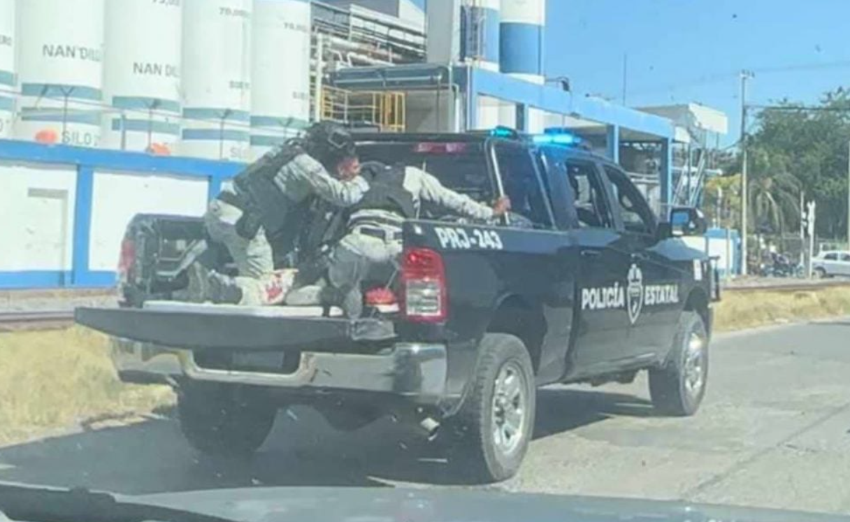 Se registran enfrentamientos y bloqueos en Ocotlán, Jalisco
