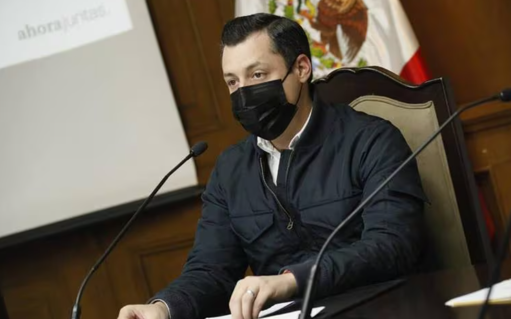 Alcalde se disculpa por agresión a mujeres en retén antialcohol de Monterrey