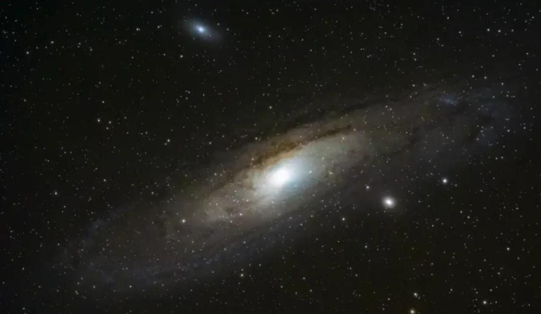 Descubren por primera vez un disco alrededor de una estrella de otra galaxia
