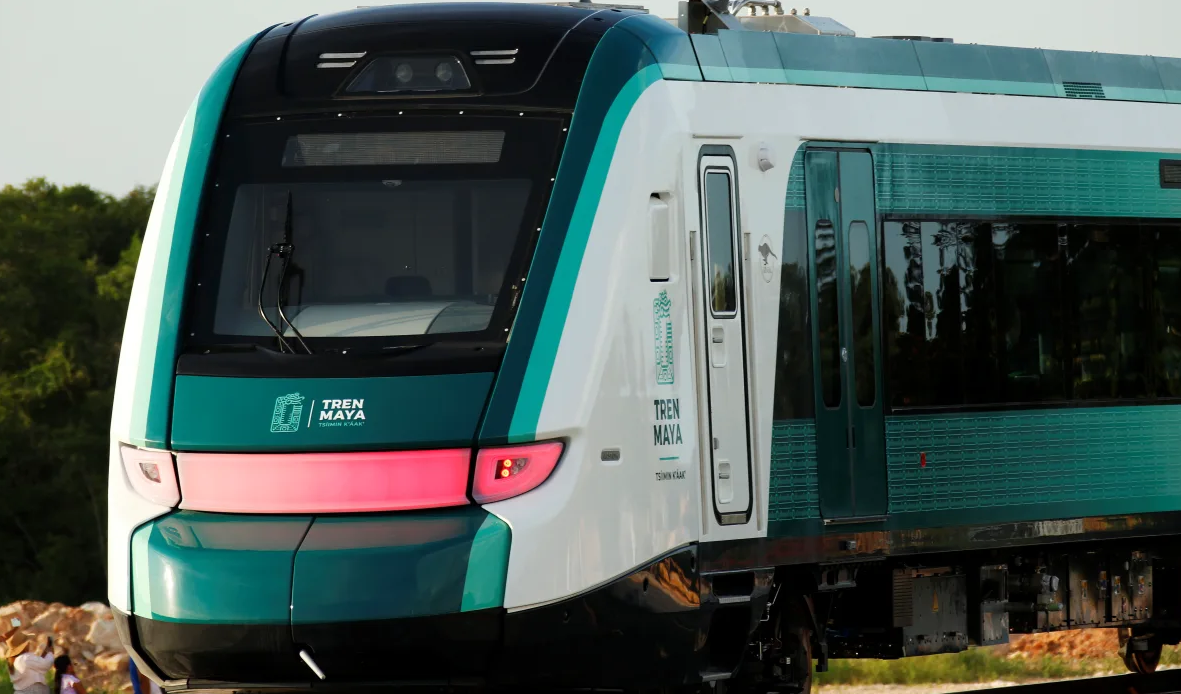 Van 794 mdp en centro de atención a turistas del Tren Maya en Chichén Itzá