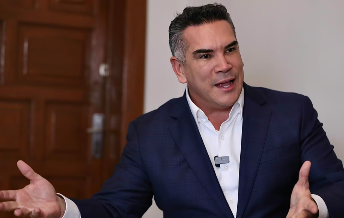 Presentan denuncias penales contra diputados del Congreso de Nuevo León