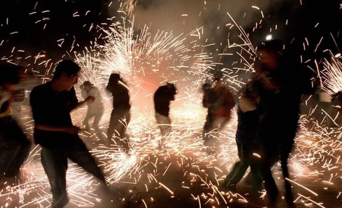Nuevo León prohíbe uso de pirotecnia en fiestas decembrinas