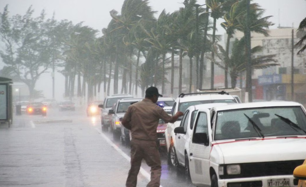 Frente frío 13 provocará lluvias fuertes en la parte sur del país