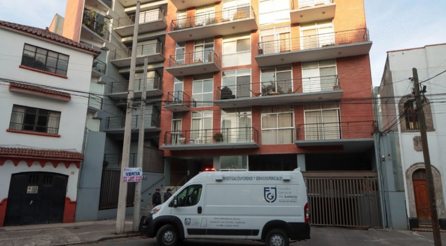 Mujer cae de un quinto piso en la colonia Doctores