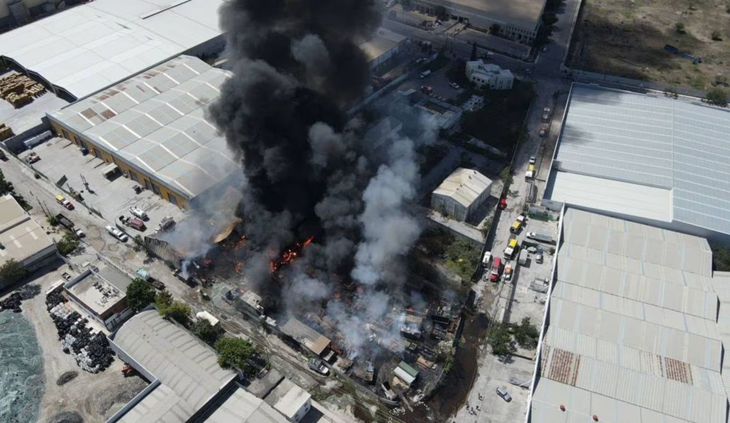 Fallece niña tras incendiarse su casa en Salinas Victoria, Nuevo León