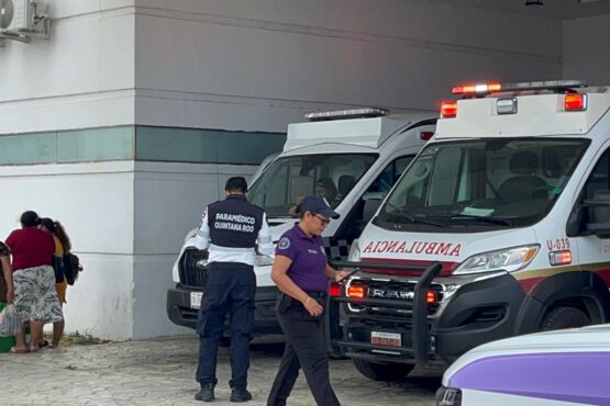 Hallan a turista deambulando en la avenida Kabah de Cancún; afirma haber escapado de una casa