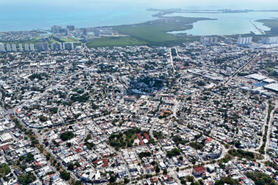 Cancún moderniza con señalética innovadora