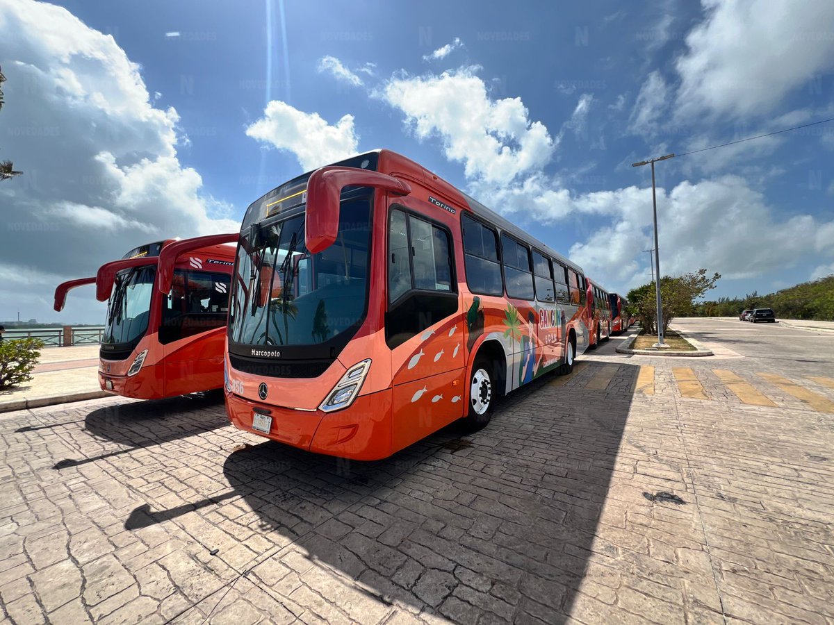Estrenan transportes de lujo en Zona Hotelera