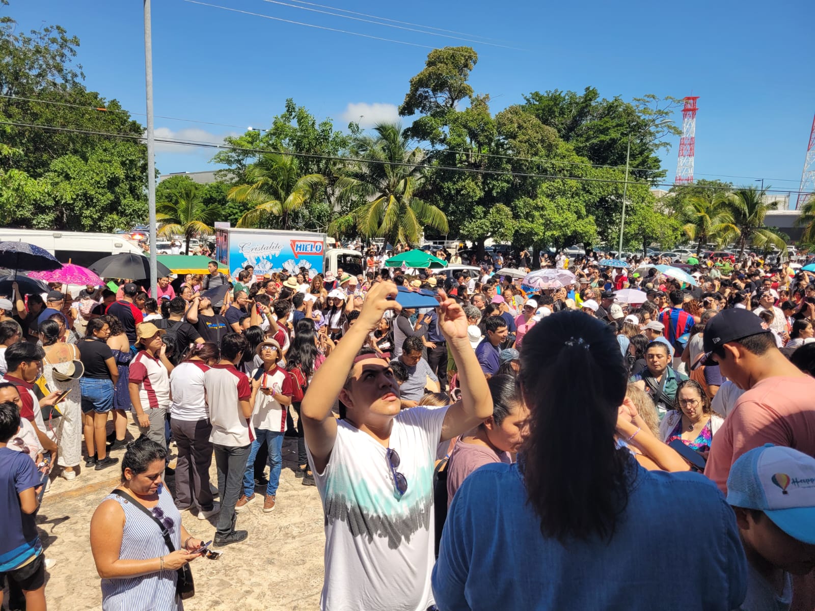 Llamado a tomar precauciones para presenciar eclipse solar