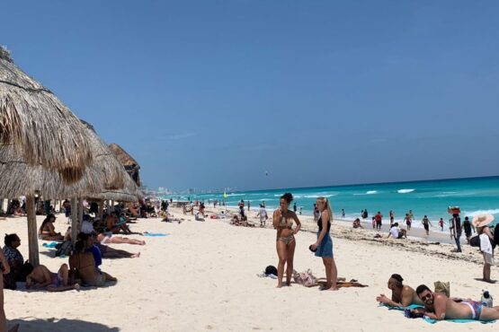 Recomendaciones para disfrutar de las playas de Benito Juárez de forma segura durante Semana Santa