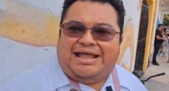 Acuden a votar José Luis Chacón y Renán Sánchez en Cozumel; afirman que habrá una jornada segura