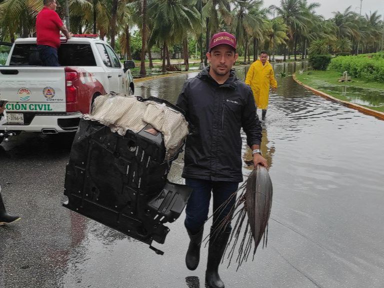 Con mínimas afectaciones, Cancún pasa a Alerta Amarilla tras huracán “Beryl”
