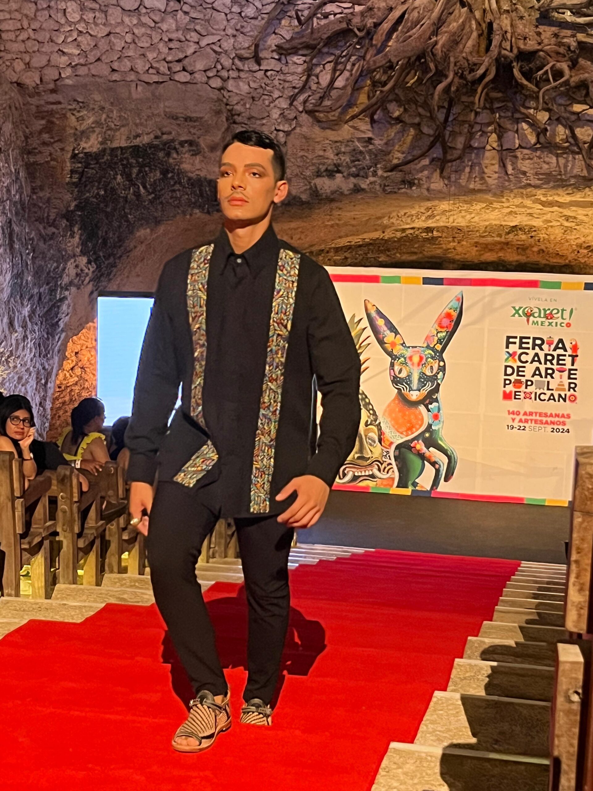 Destaca ‘UAYA’ del diseñador Jorge Pech, en la ‘Primera Feria Xcaret de Arte Popular Mexicano’