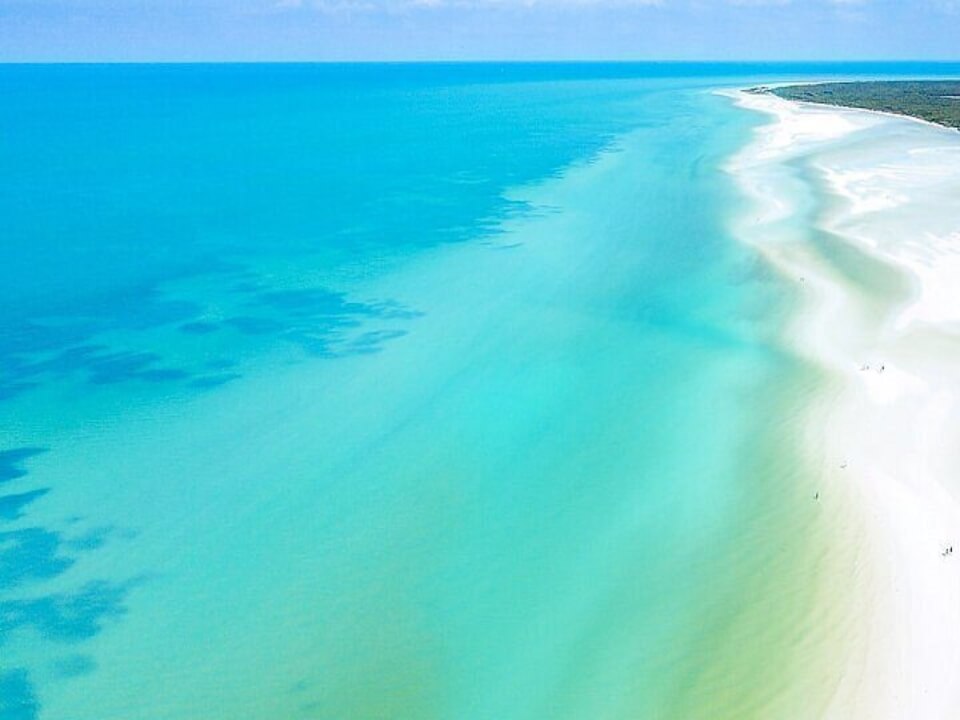 Holbox es elegida la Mejor Isla de Norteamérica en los Readers Choice Awards 2024 de Condé Nast Traveler