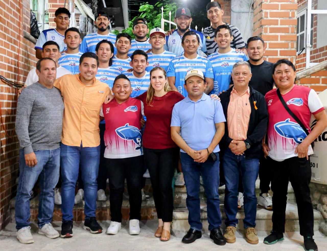 Gobierno Municipal fortalece el talento local con apoyo al Club Isla Mujeres