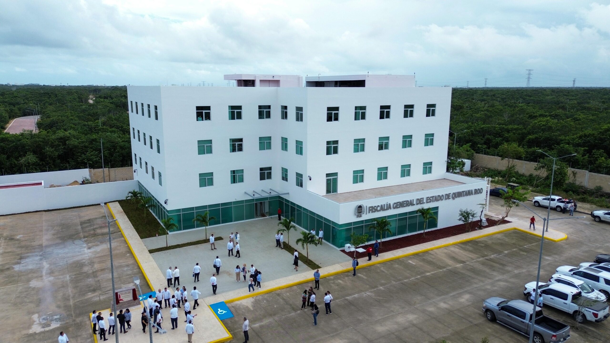 Entrega Mara Lezama edificio de la FGE para transformar la procuración de justicia de los quintanarroenses