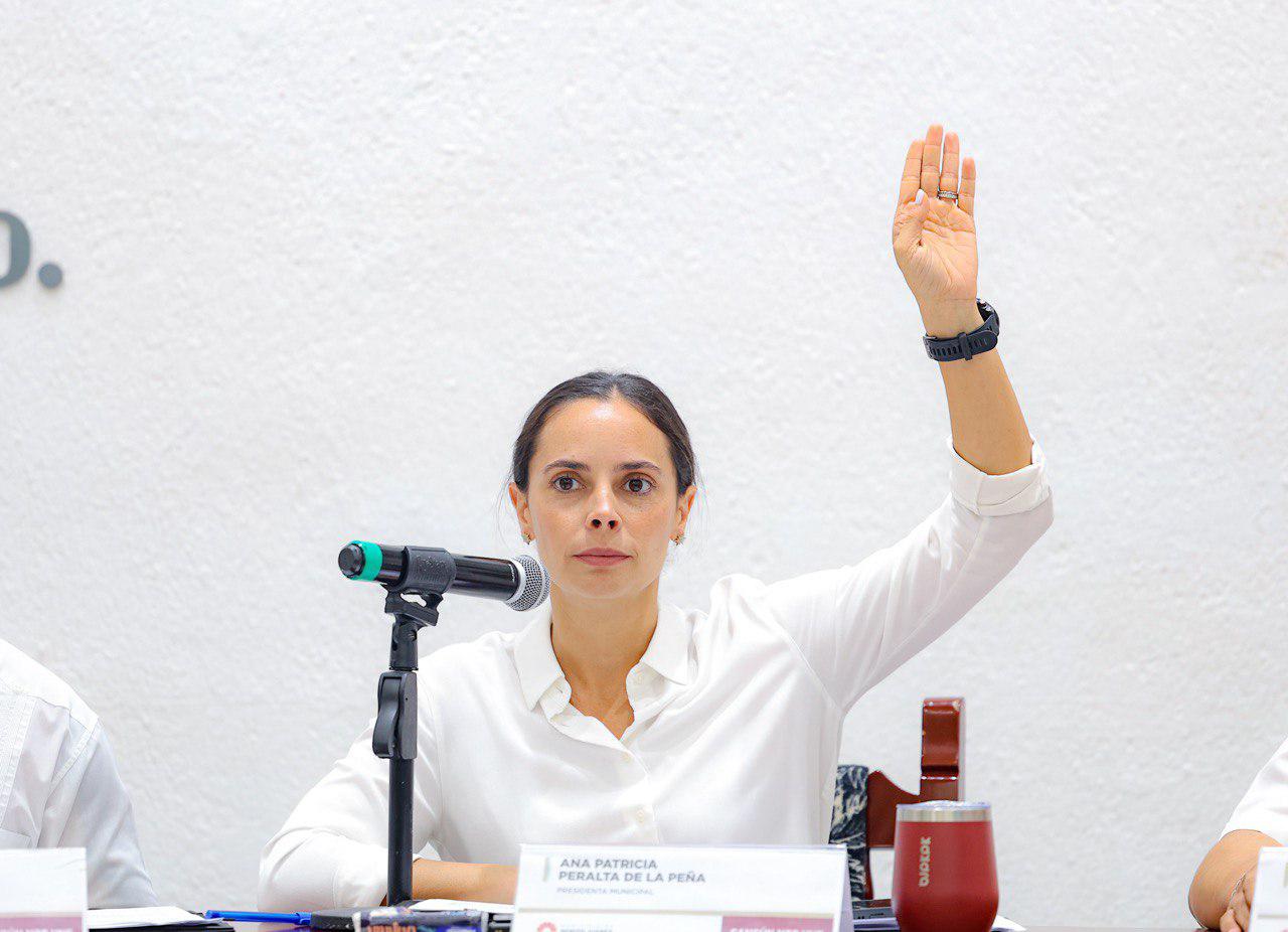 Combate frontal a la corrupción con mejores gafetes para Servidores Públicos: Ana Paty Peralta