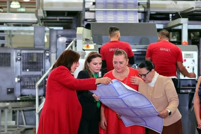 Comienza impresión de más de 600 millones de boletas para elección judicial