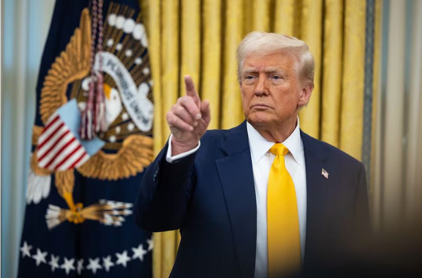 Trump despide al jefe del Estado Mayor Conjunto y a la primera mujer que lideraba la Marina de EEUU