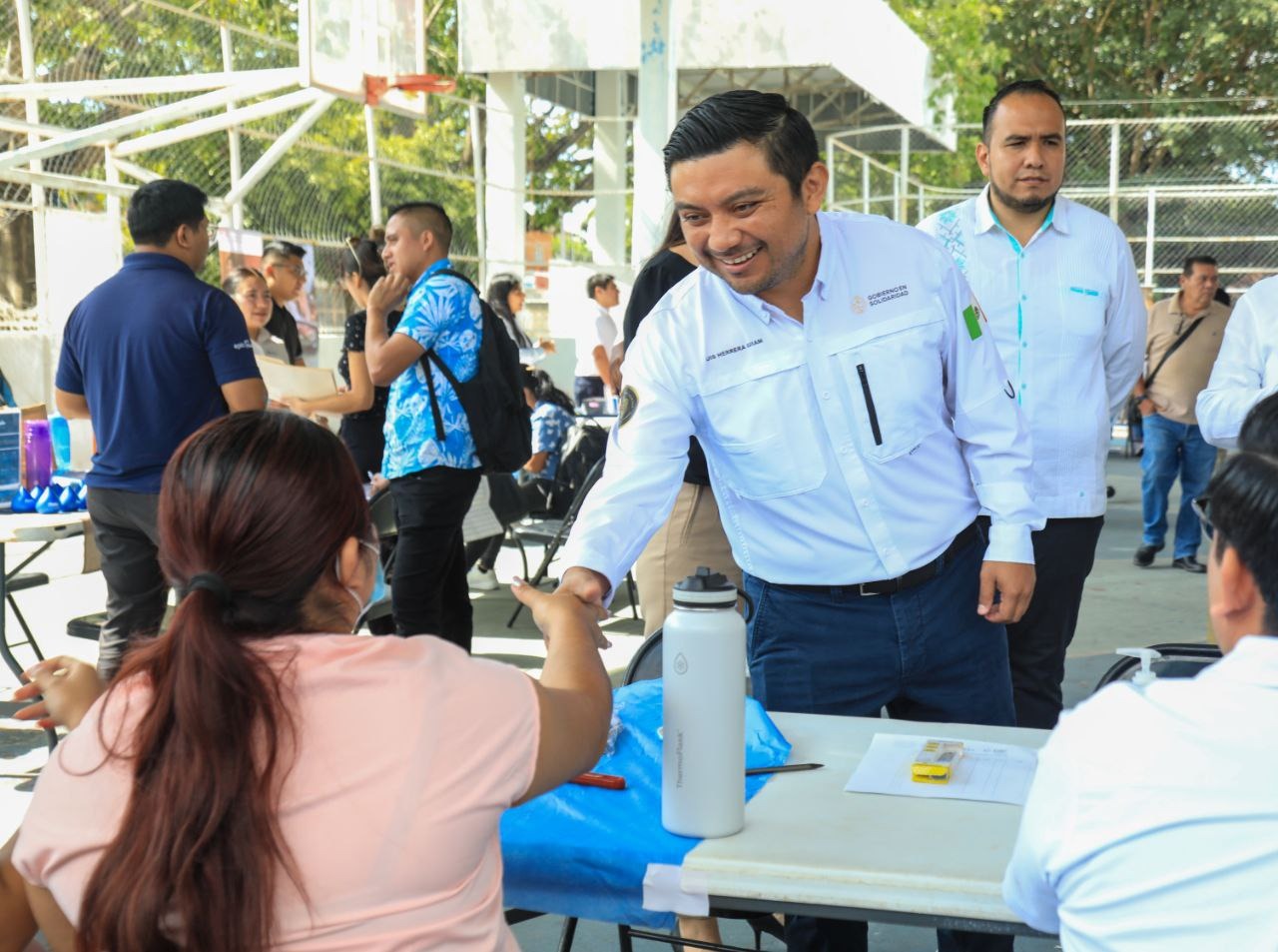 Mayor impulso a las mujeres de Solidaridad con mejores empleos: Luis Herrera