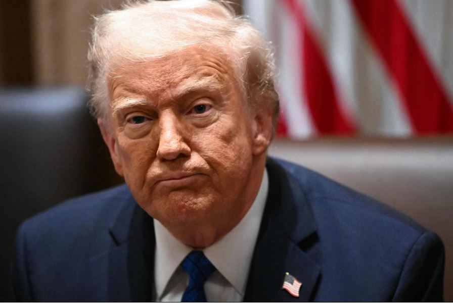 Trump reconoce esfuerzo de México al reforzar seguridad fronteriza
