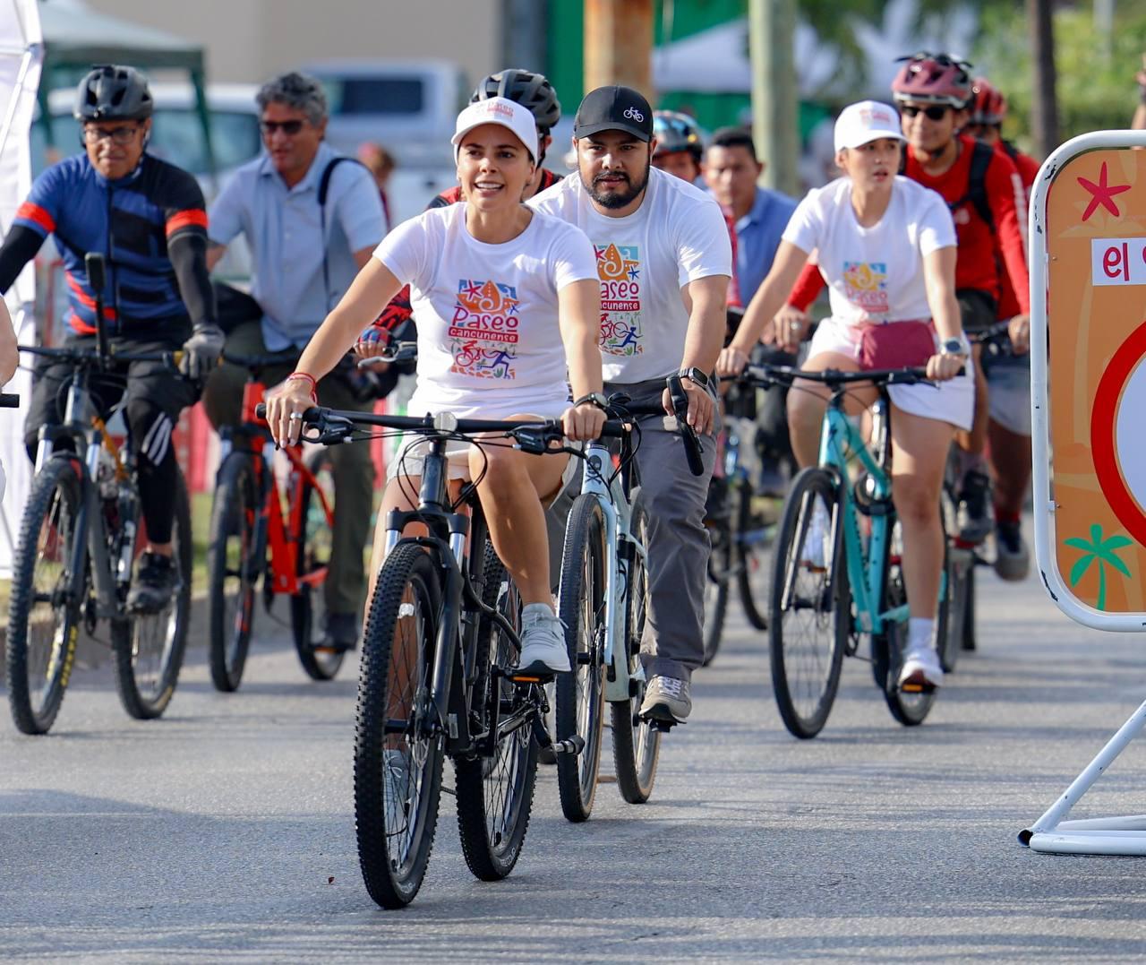 Miles de familias disfrutaron la segunda edición del “Paseo Cancunense”