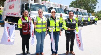 Atenea Gómez Ricalde entrega seis nuevos camiones recolectores de basura en Ciudad Mujeres
