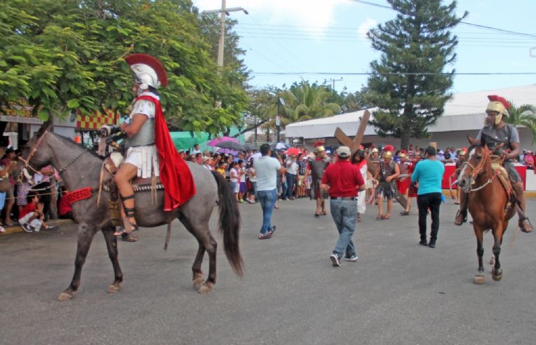Cancún se prepara para la Semana Santa con más de 25 representaciones del Viacrucis