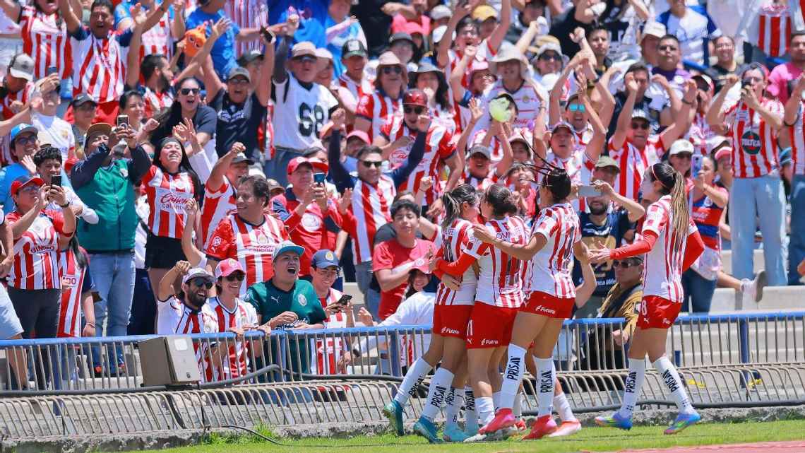 Chivas Femenil deja fuera a Pumas
