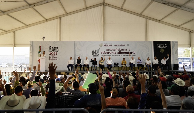 En Zinapécuaro, Michoacán, Presidenta da banderazo de salida a Cosechando Soberanía para aumentar la producción alimentaria en México