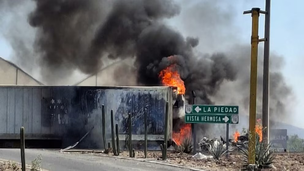 Sheinbaum rechaza detenciones por narcobloqueos en Michoacán, Jalisco y Guanajuato